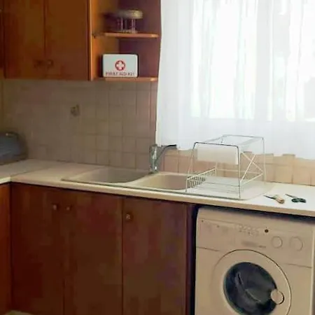 Balcony Sea View Whole Apt, Minutes To