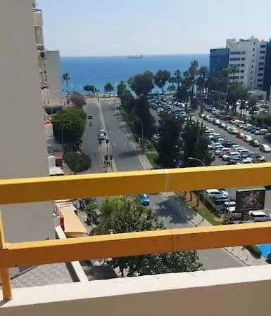 Apartamento Balcony Sea View Whole Apt, Minutes To