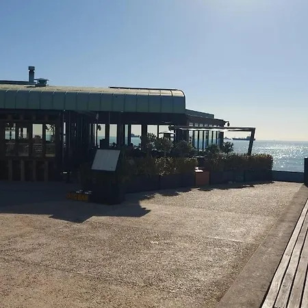 Apartamento Balcony Sea View Whole Apt, Minutes To *