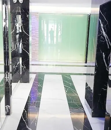 Balcony Sea View Whole Apt, Minutes To Διαμέρισμα Λεμεσός