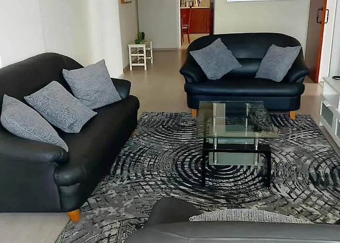 Balcony Sea View Whole Apt, Minutes To Appartement *