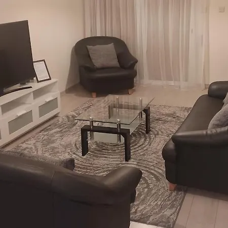 Apartment Balcony Sea View Whole Apt, Minutes To Limassol